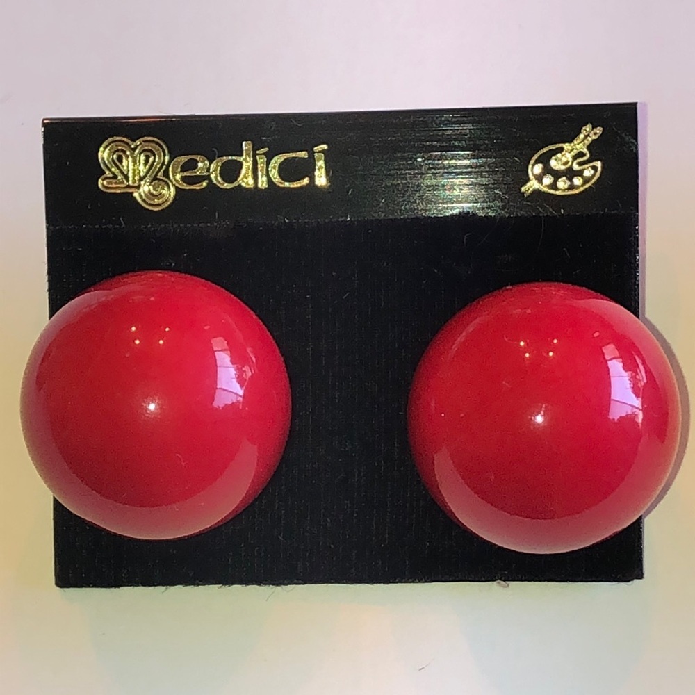 Medici Vintage Red Chunky Round Retro Button Earrings